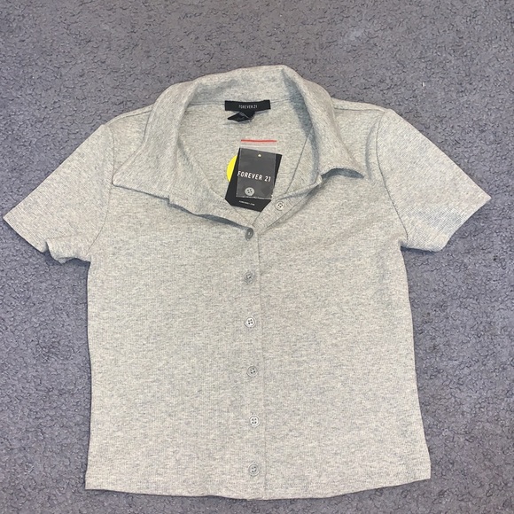 Gray button down top - Picture 2 of 5